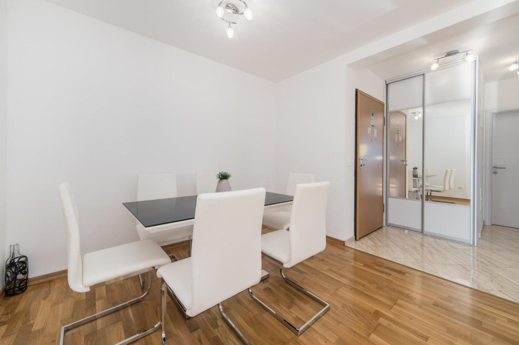 Apartments Crystal มาคาร์สกา ห้อง รูปภาพ